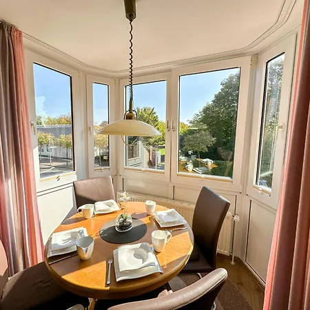 Haus Elbstrom Doese Whg 4 Апартаменты *